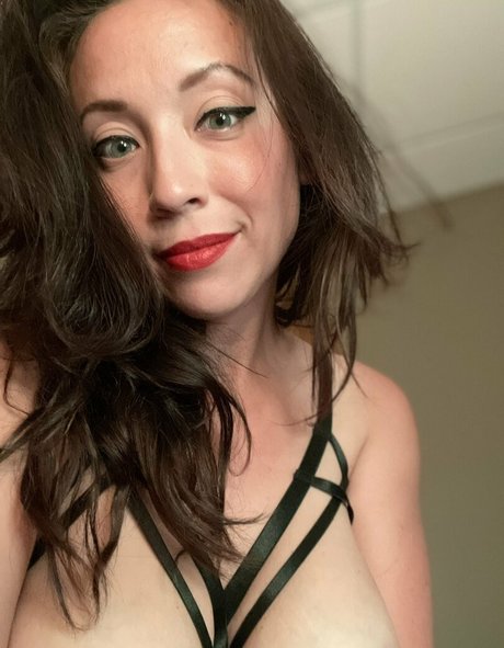 Justanothergirl89 leaked onlyfans pics