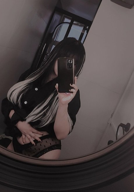 Sharyndoll Profile image