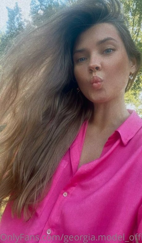 photopolli onlyfans explicit content