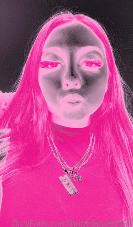 bubblebaby666 onlyfans model