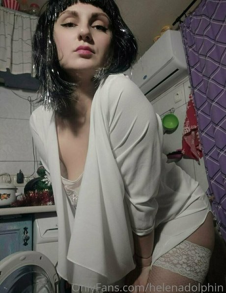 helenadolphin onlyfans nude pictures