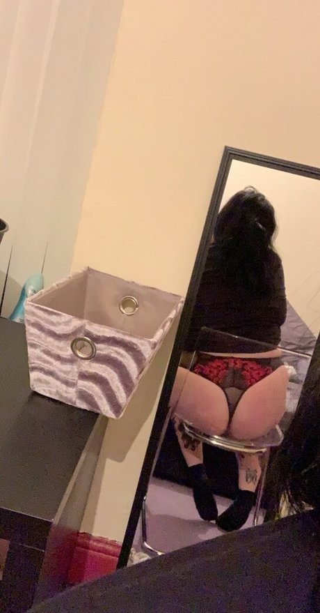 gothykiki sex onlyfans