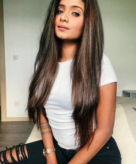 Resha Antony onlyfans striptease