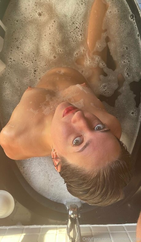 lunathenoodle only fans review