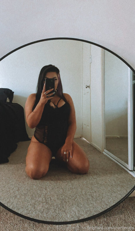 Charli Evans onlyfans.