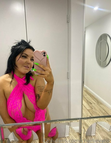 Charli Evans only fans nude