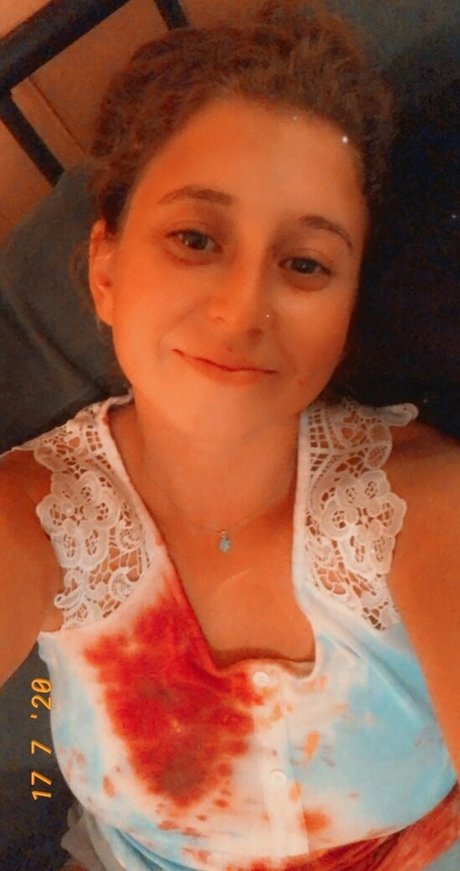 sarahtheslutfree onlyfans xx