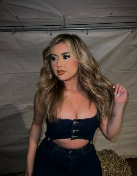 Mysticaldreamgyal onlyfans nudes leaked