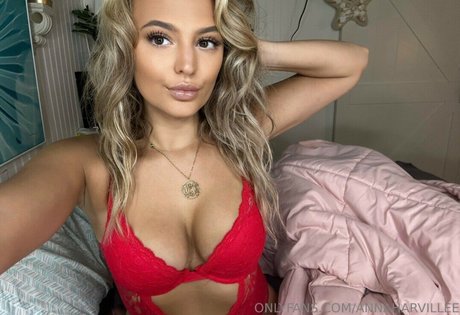 annaharvillee onlyfans images