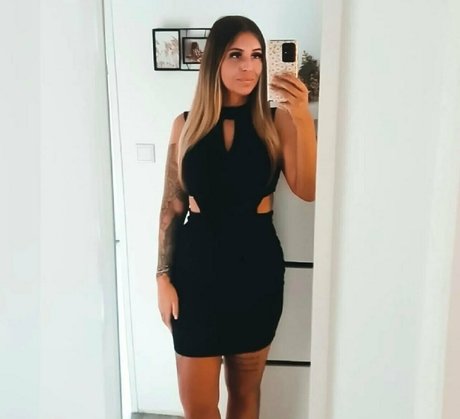 cum selfie onlyfans beautiful nude scan