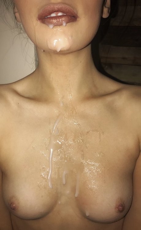 Xavia Brook pics onlyfans