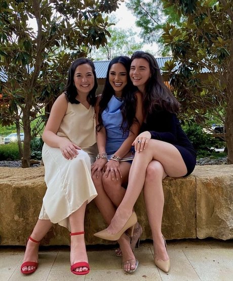 Brett Cooper onlyfans leaks.