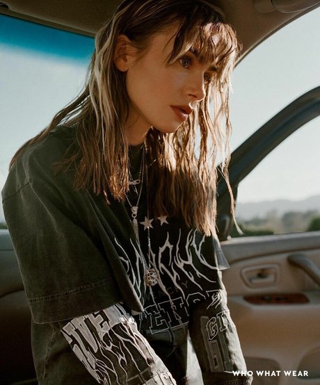 Lily Collins leaked onlyfans.