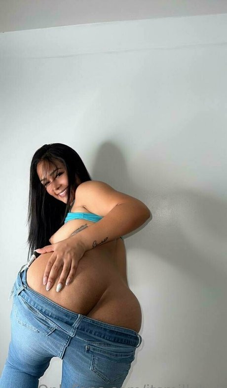 itsmillyhot onlyfans naked