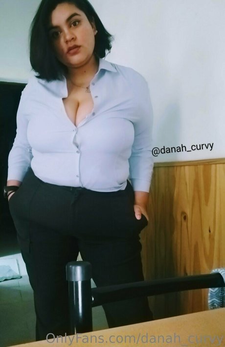 danah curvy onlyfans model photo