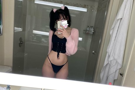 elliechii new onlyfans leaks