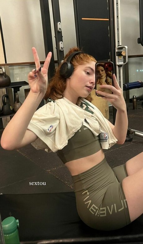 Duda Matte Profile image