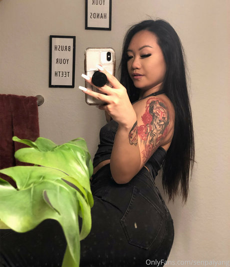 senpaiyang only fans nudes