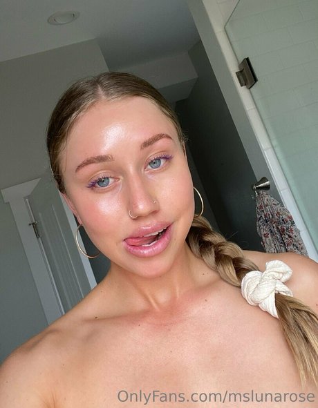 waifu onlyfans sexy portrayal