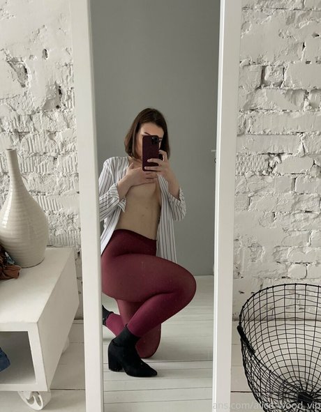 alice wood vip only fans pictures