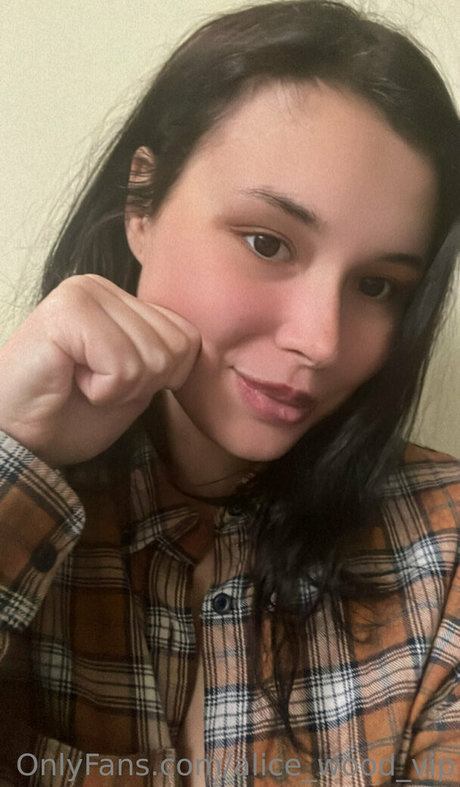 alice wood vip onlyfans sexy