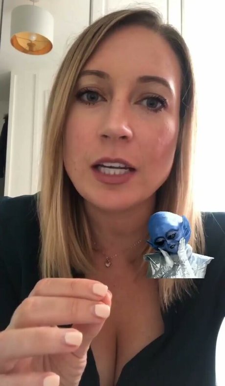 Sarah Cruddas nude onlyfans leaked