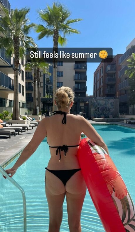 Sarah Cruddas leaked onlyfans porn