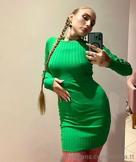 emilia tt leaked onlyfans