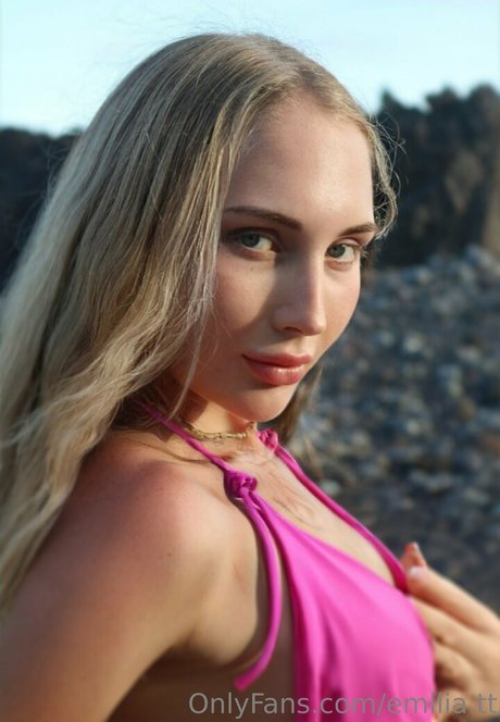 emilia tt only fans leaks porn