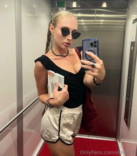 emilia tt onlyfans nude leaks