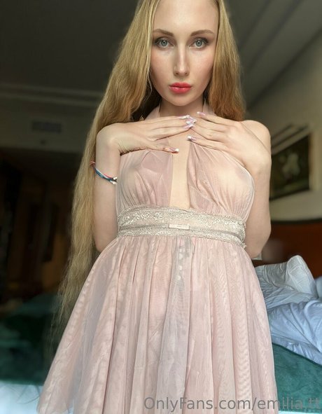 emilia tt onlyfans leaked pictures