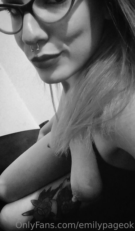 emilypageok onlyfans leaks sex