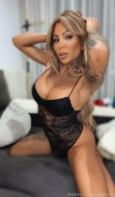 vanessajhons1 onlyfans leak