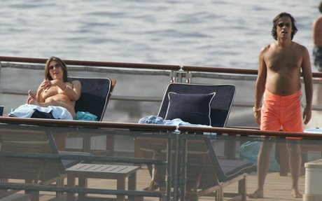 Elizabeth Hurley free onlyfans