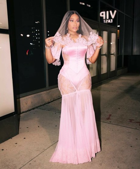 Nicki Minaj nude onlyfans porn