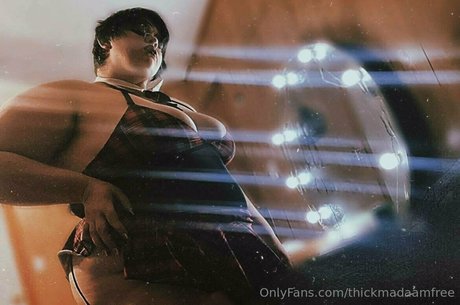thickmadaamfree onlyfans leajs