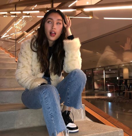 Olivia Sui only fans leaked porn