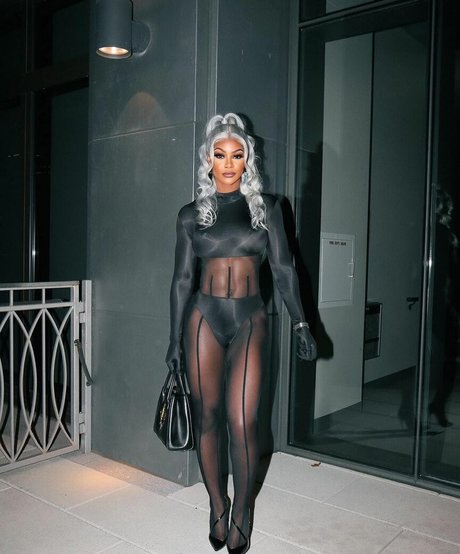 blonde girls onlyfans perfect portrait