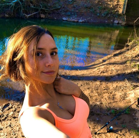 evehaddox13 nude on onlyfans