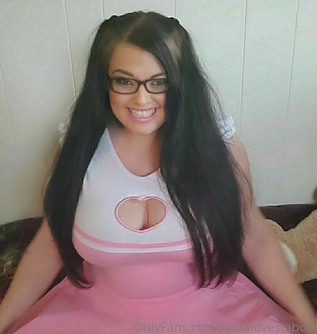 the laurajohnson onlyfans star