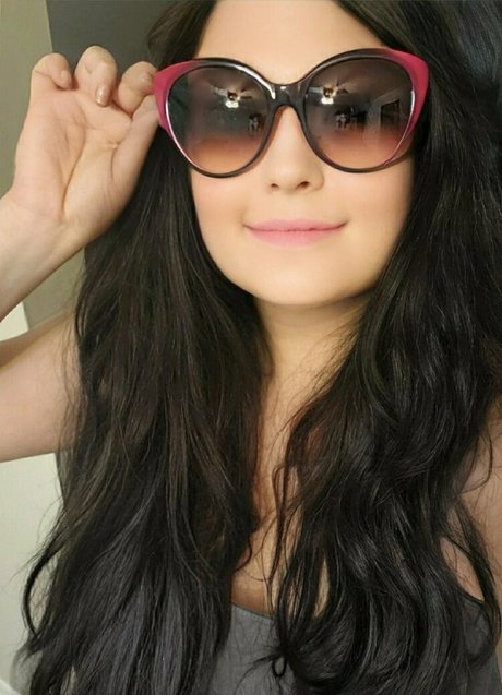 the laurajohnson onlyfans leaked