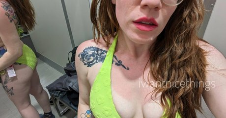 college slut onlyfans pretty exposure