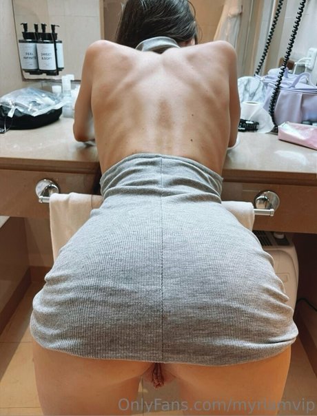 Myriam D Anna onlyfans images