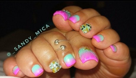 sandy small feet onlyfans model images