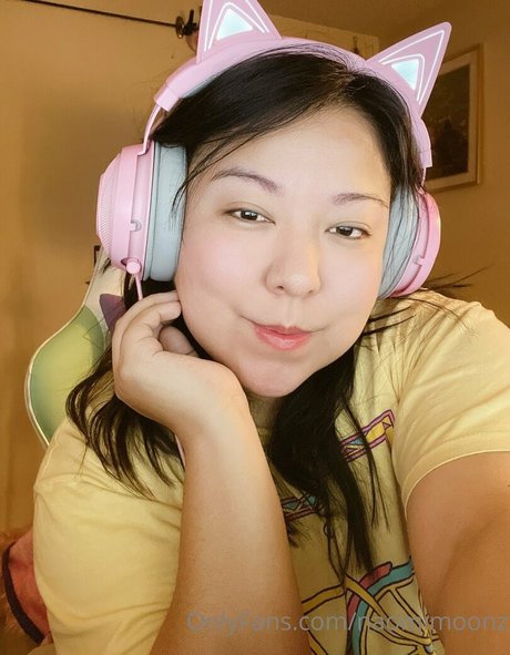 naomimoonz leak onlyfans nude