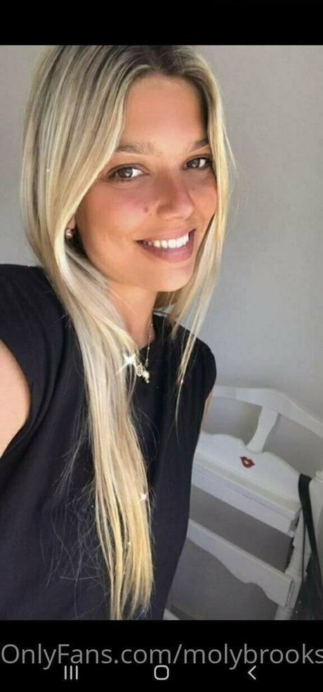 molybrooks naked onlyfans