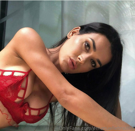 emanuellebrazilts onlyfans porn