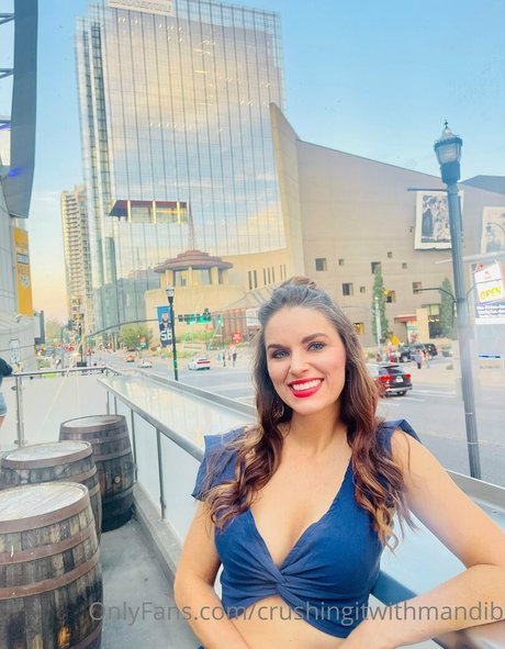 crushingitwithmandib onlyfans leaks