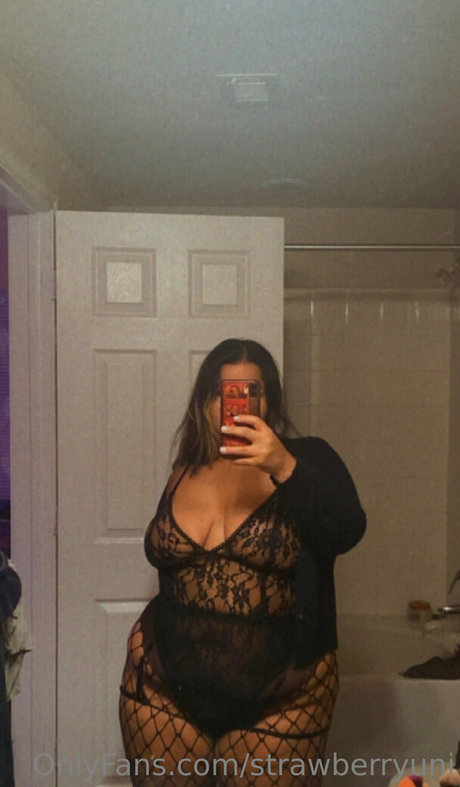 strawberryuni leak onlyfans nude