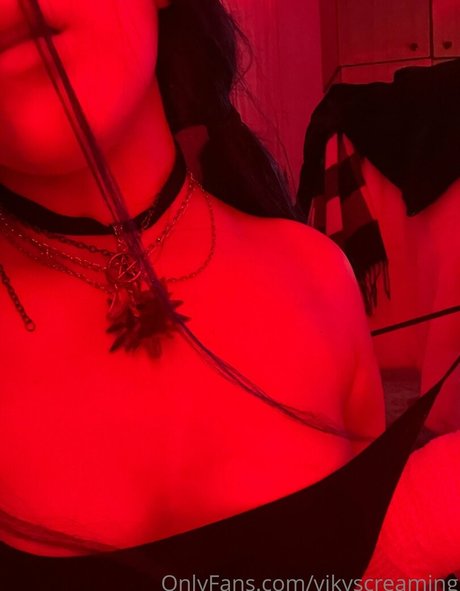 vikyscreaming nudes only fans